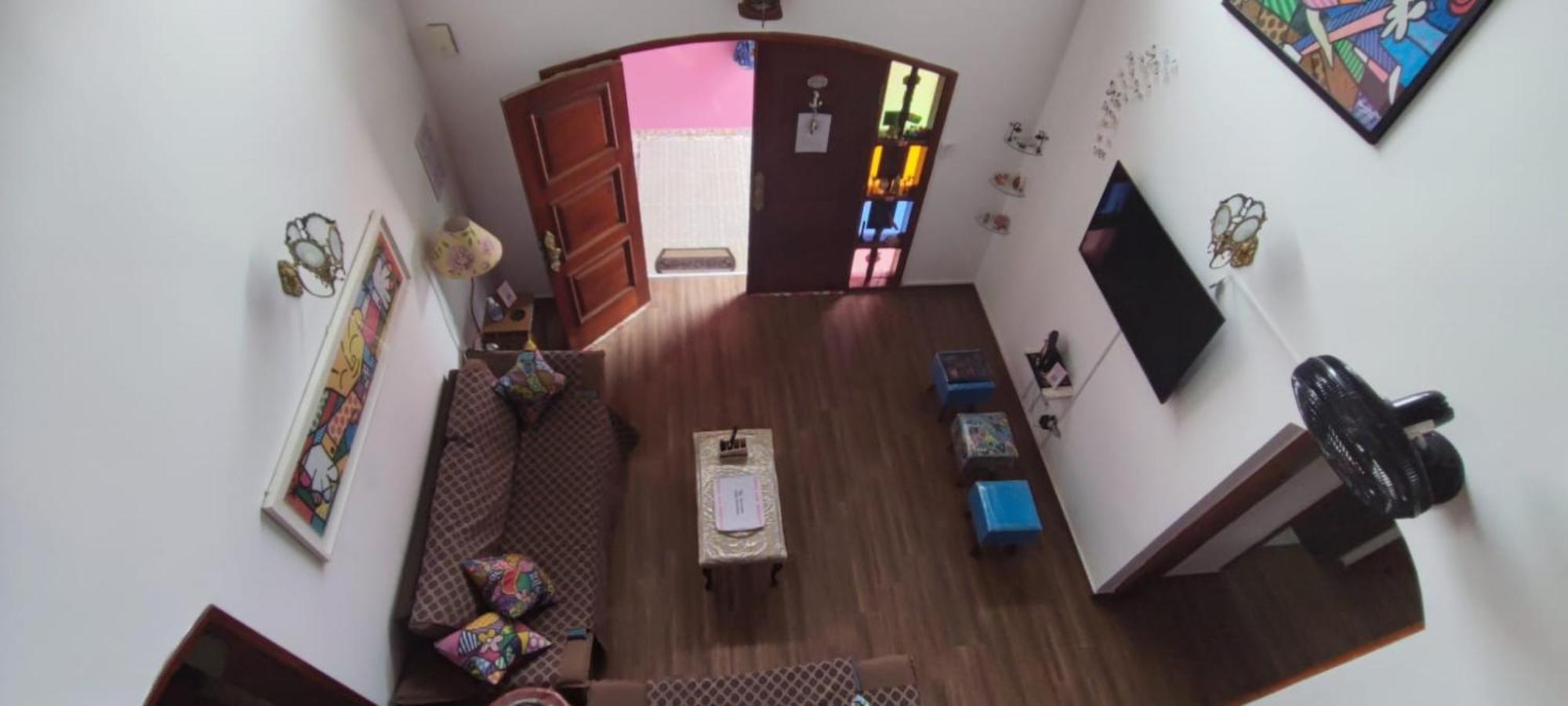 Casa Rosa de Peruíbe - Casa de Temporada 3 dormitórios, 10 hóspedes, piscina, wi-fi, netflix, 800 metros da praia Exterior foto